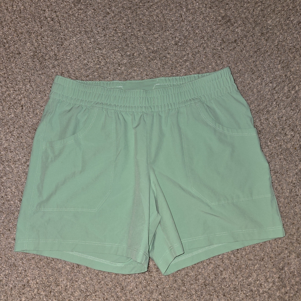 Women's Columbia Athletic Green Shorts Size Medium